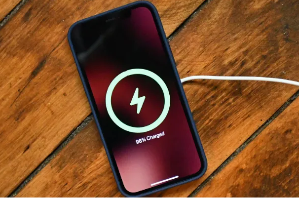 辉南苹果手机维修分享iPhone如何正确充电 